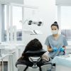 Pierwsza wizyta u ortodonty – jak przygotować dziecko i czego się spodziewać?